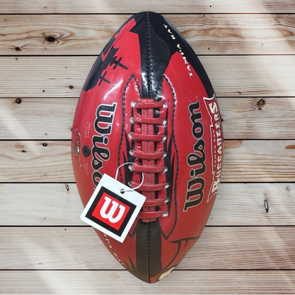 Vintage 2002 Wilson Tampa Bay Buccaneers Bucs Full Graphic Fotoball Football NIB